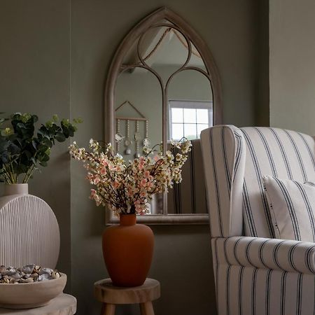 Broadway Scandi Chic Authentic Cottage Екстериор снимка
